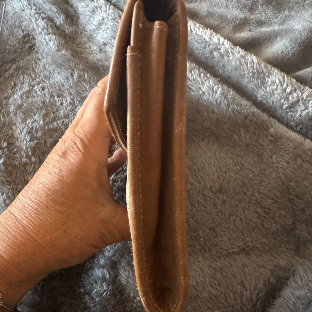 Christian Dior Honeycomb Wallet Like New - Picture 9 of 10